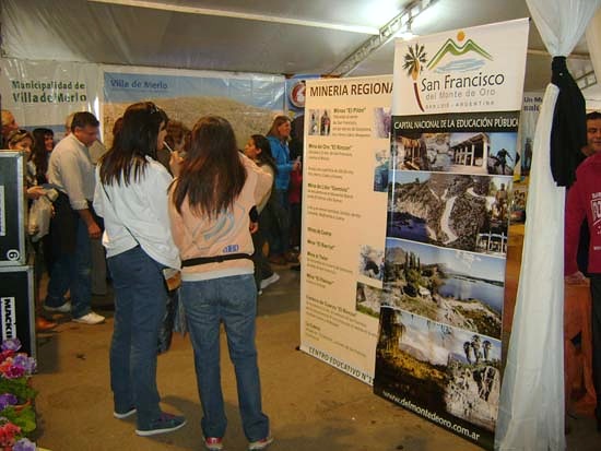 Fiesta Dulzura · 3