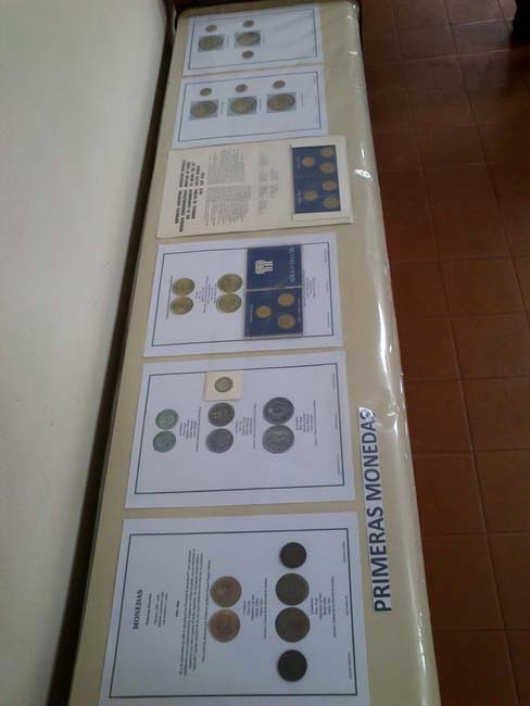 Muestra Monedas · 8