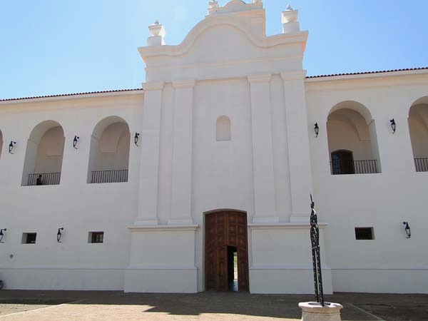 Replica Del Cabildo En La Punta San Luis · 10
