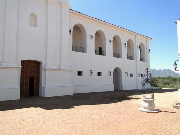 Replica Del Cabildo En La Punta San Luis · 11