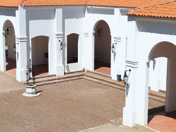 Replica Del Cabildo En La Punta San Luis · 17