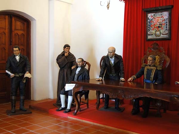 Replica Del Cabildo En La Punta San Luis · 21