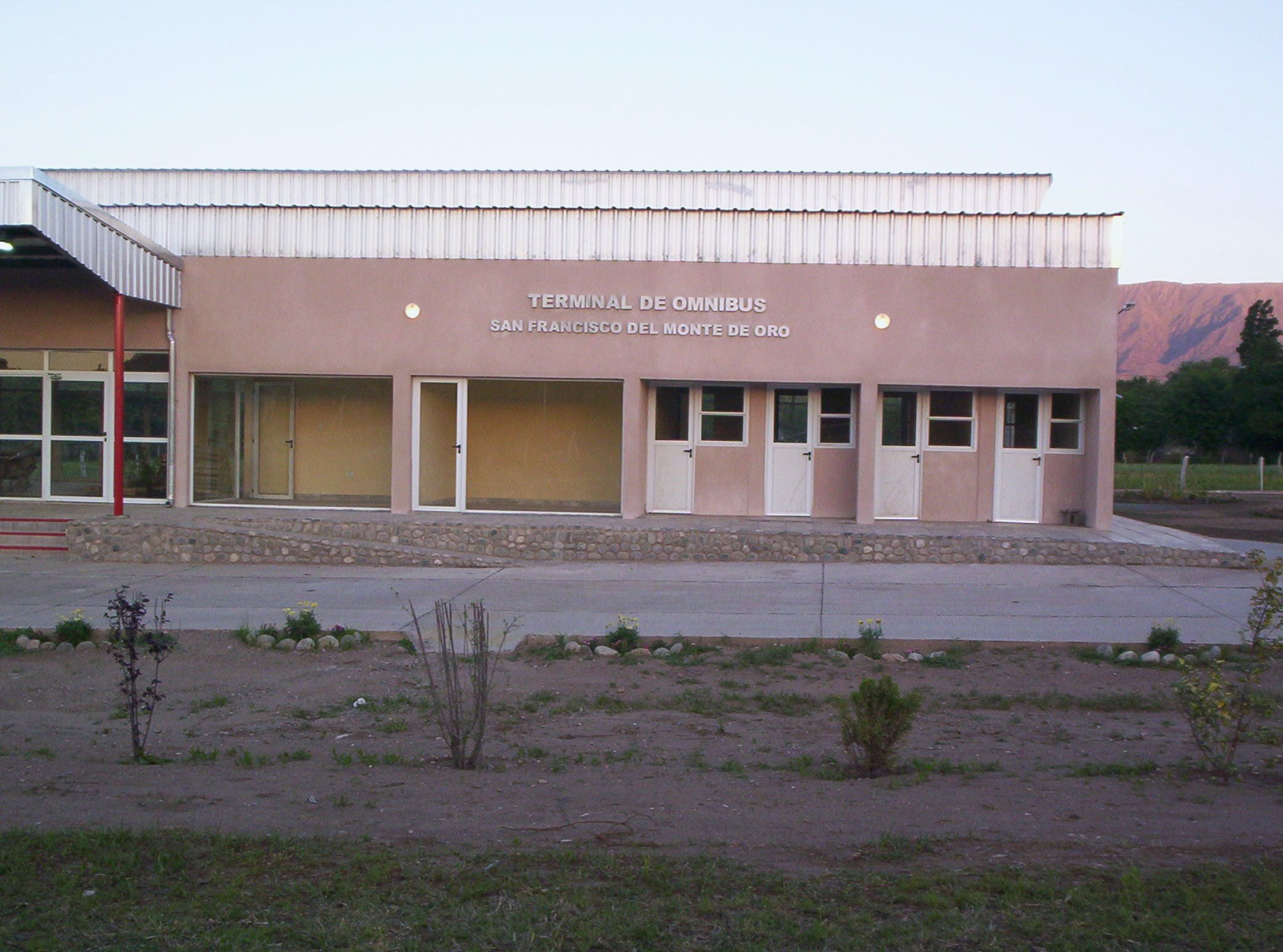Terminal · 3